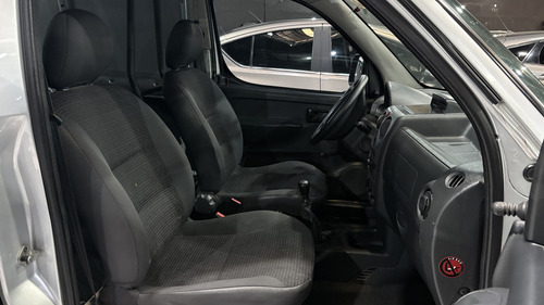 Peugeot Partner 1.6 Hdi Confort 2021