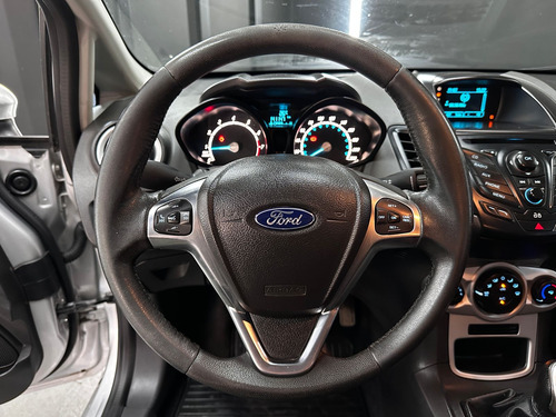 Ford Fiesta 1.6 SE KD 5P L14 2016