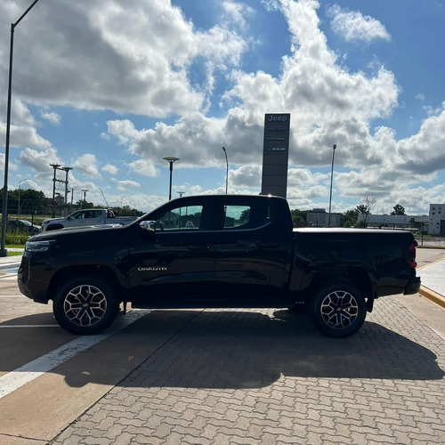 RAM Dakota 2.2Td Laramie 4Wd At8 2026