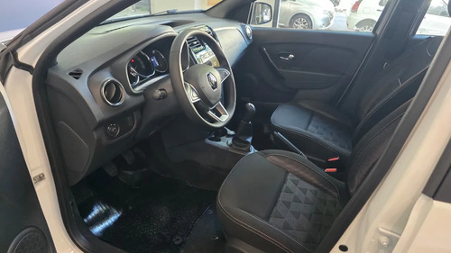 Renault Logan 1.6 16v Intense 2026