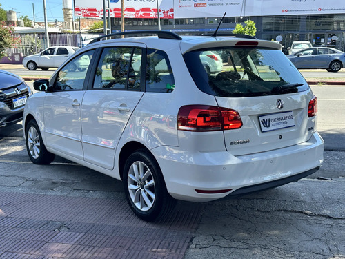 Volkswagen Suran 1.6 Comfortline 101cv 2015