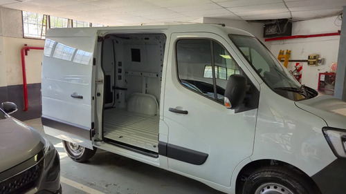 Renault Master 2.3 L1H1 (8M3) 2026