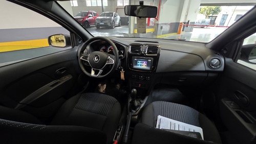 Renault Logan 1.6 16v Life 2025