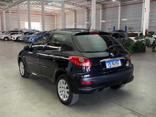 Peugeot 207 Compact 1.9 D 2010