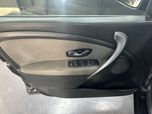 Renault Fluence 2.0 LUXE L15 2015