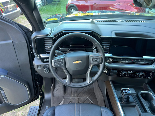 Chevrolet Silverado 5.3 V8 High Country 2025