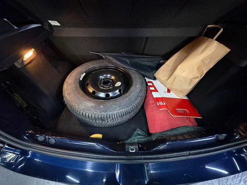 Renault Sandero 1.6 16V PRIVILEGE L12 2013