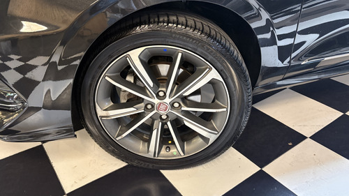 Fiat Cronos 1.8 16v Precision 2018