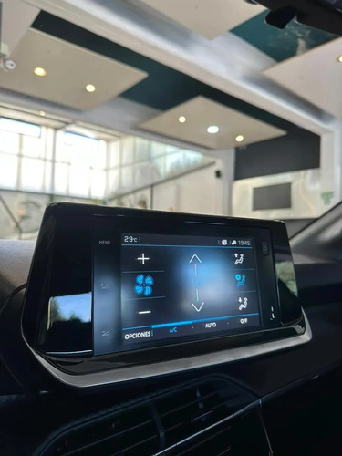 Peugeot 208 1.6 Feline Tiptronic 2022