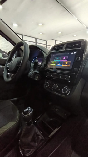 Renault Kwid 1.0 Sce 66Cv Iconic Outsider 2026