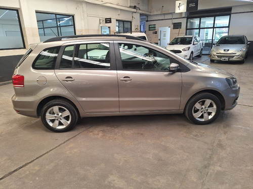 Volkswagen Suran 1.6 Highline Msi 110cv 2017