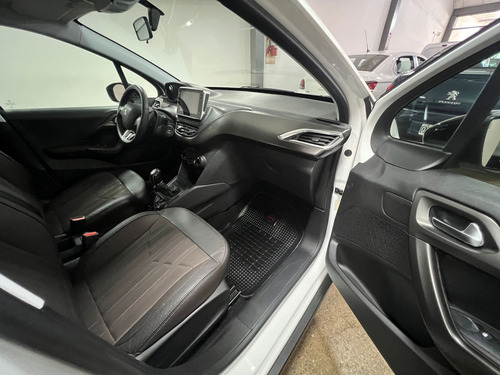 Peugeot 2008 1.6 Crossway 2019