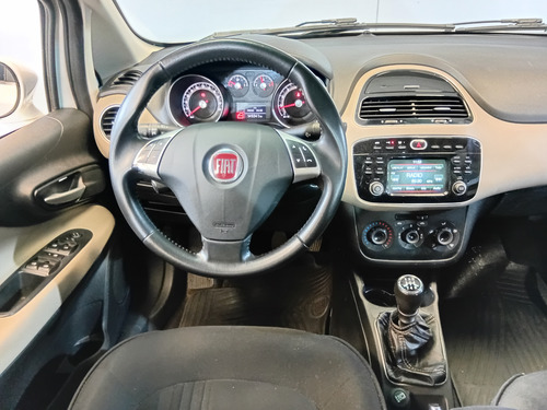 Fiat Linea Absolute 2015