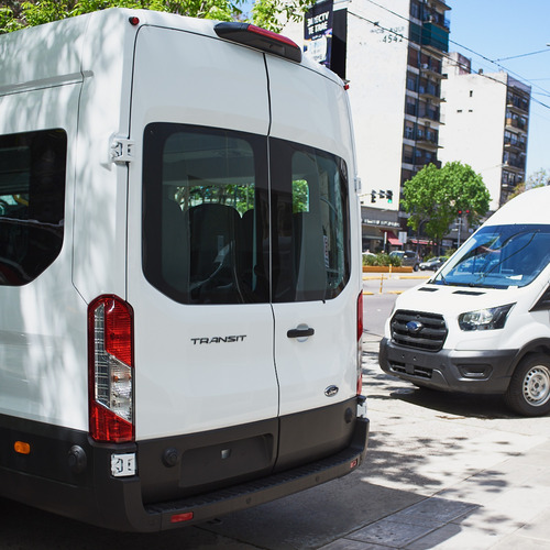 Ford Transit 2.0 Minibus 17+1 460E 2025