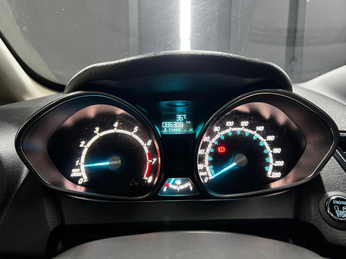 Ford Fiesta 1.6 TITANIUM KD 5P L14 2017