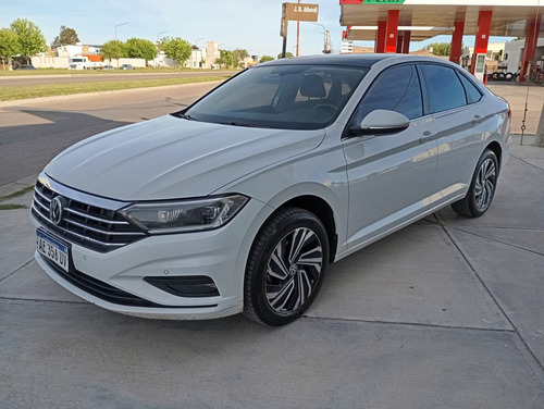 Volkswagen Vento HIGHLINE 1.4 2020