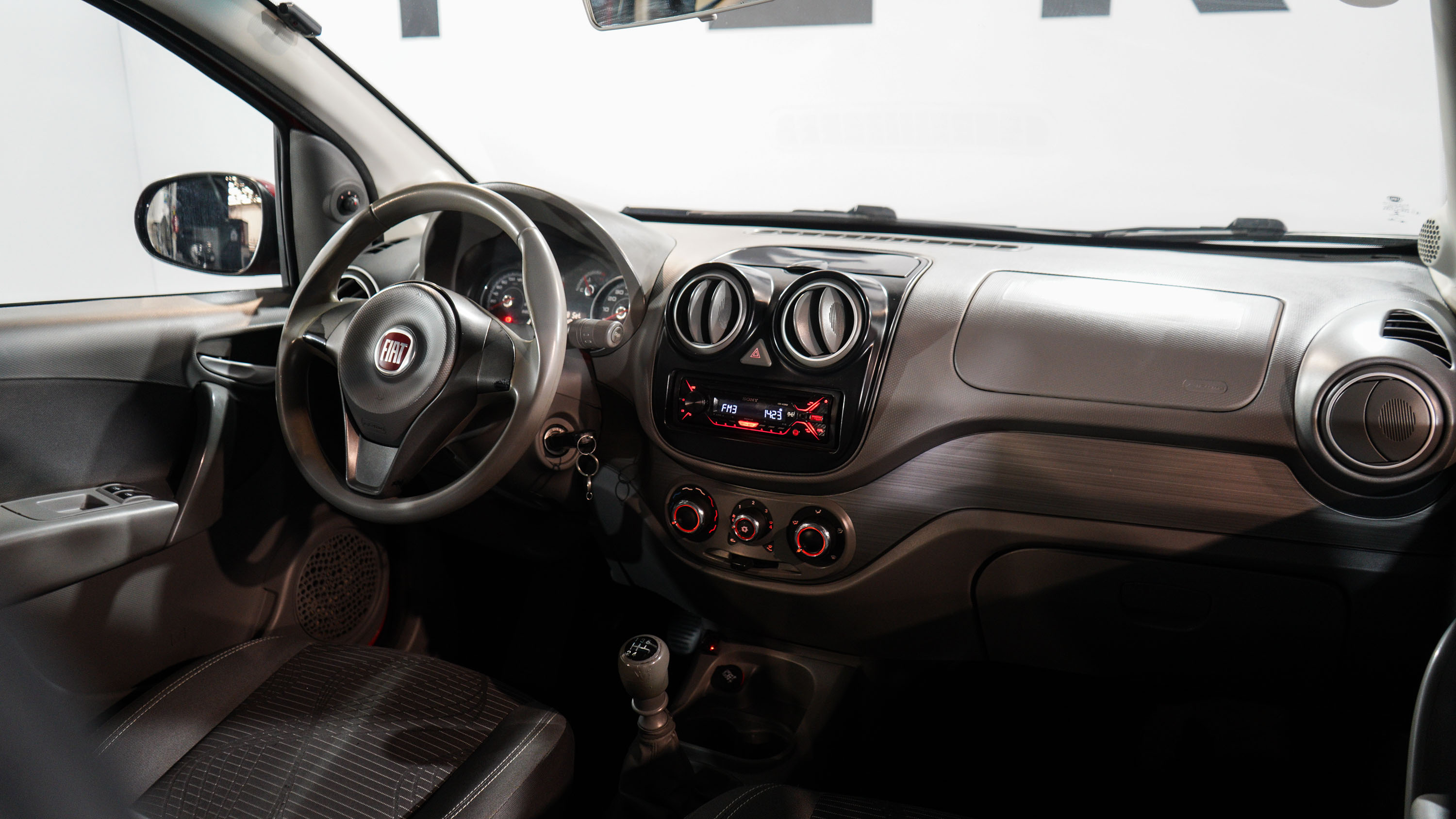 Fiat PALIO ATTRACTIVE 1.4 8V 2015