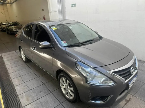 Nissan Versa 1.6 Advance Mt 2017