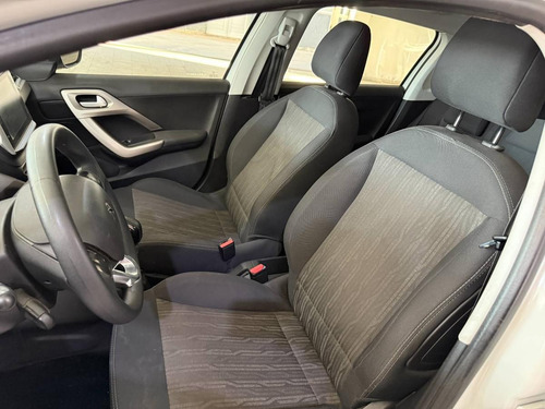 Peugeot 2008 1.6 Allure L19 2020