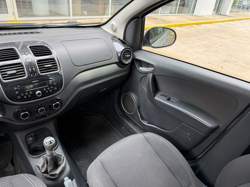 Fiat Grand Siena ATTRACTIVE 1.4 8V 2015