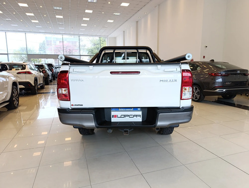 Toyota Hilux Pick-Up 2.4 Cs Dx 150cv 4x4 2021