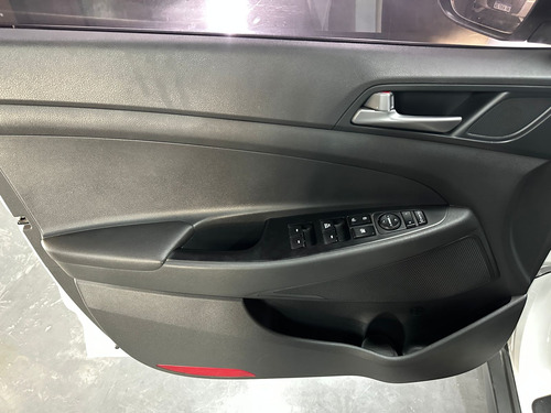 Hyundai Tucson 2.0 4X2 AT L16 2017