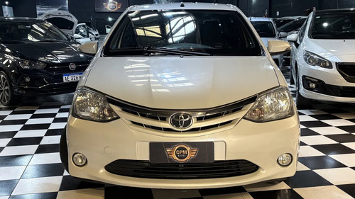 Toyota Etios 1.5 Sedan Xls 2016