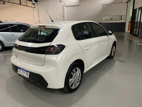 Peugeot 2008 1.6 Feline Tiptronic 2018