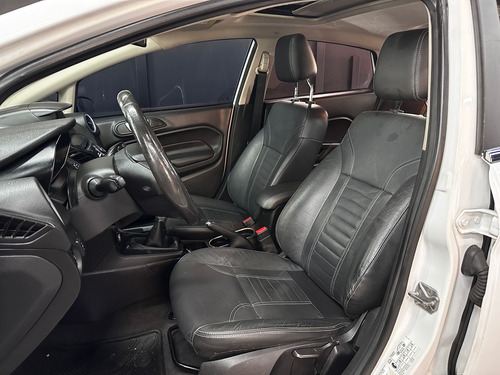 Ford Fiesta 1.6 TITANIUM KD 4P L13 2016