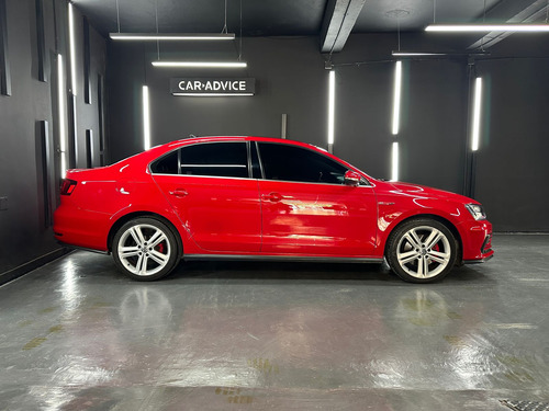 Volkswagen Vento 2.0 T SI GLI NAV DSG L16 2017