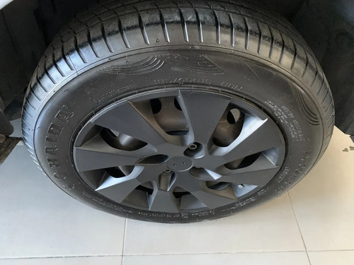 Renault Logan 1.6 Authentique 85cv 2014