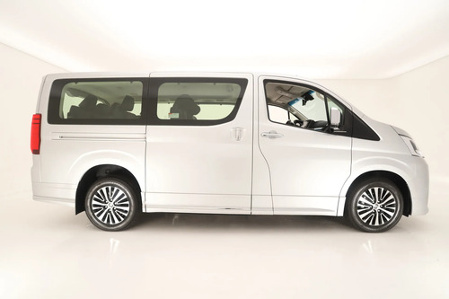 Toyota Hiace 2.8 Tdi Wagon 6at 10a 2025
