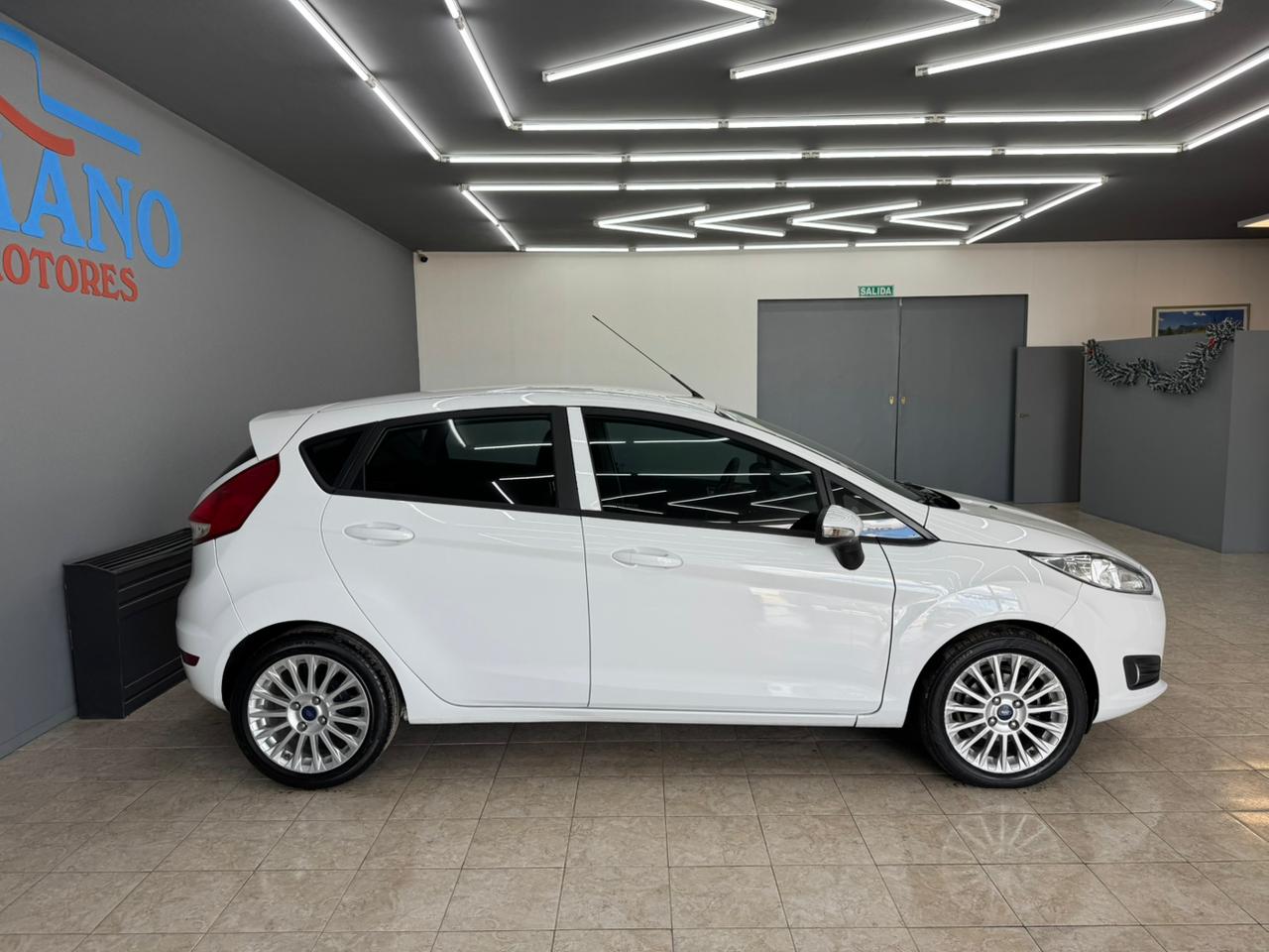 Ford Fiesta SE 1,6 MT 5P 2016