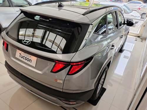 Hyundai Tucson 2.0 Safety 2Wd At 2025