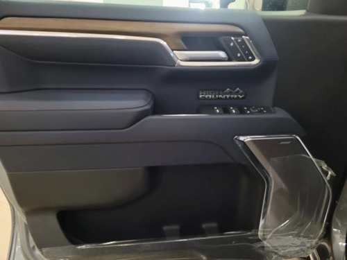 Chevrolet Silverado 5.3 V8 4X4 HIGH COUNTRY AT10 2026