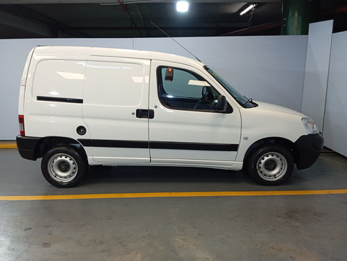 Citroën Berlingo 1.6i Business 2023