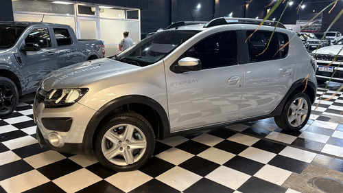 Renault Sandero Stepway 1.6 Expression 105cv 2018