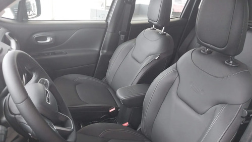 Jeep Renegade 1.3T Longitude At6 Fwd 2026