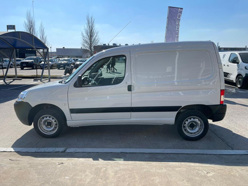 Peugeot Partner 1.6 Hdi Furgon Confort 92 2024