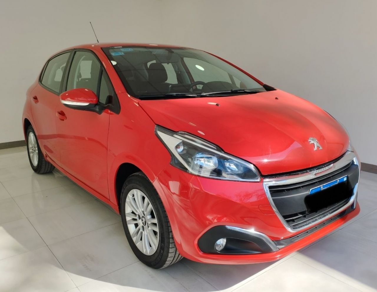 Peugeot 208 1.6 5ptas Allure 2018