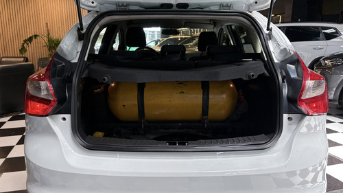 Ford Focus III 1.6 S 2015