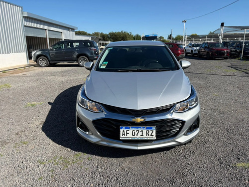 Chevrolet Cruze 4P 1.4T LT MT 2021