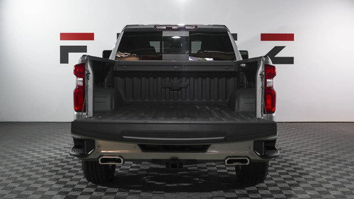 Chevrolet Silverado 5.3 V8 High Country 2026