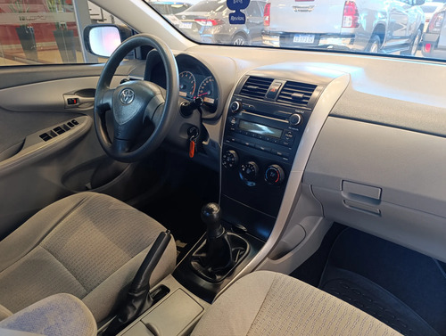 Toyota Corolla 1.8 Xli Mt 2010