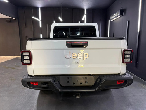 Jeep Gladiator 3.6 V6 4X4 OVERLAND AT8 2021