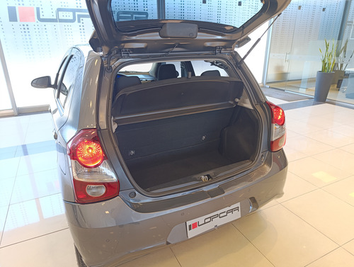 Toyota Etios 1.5 Xls Mt 2023