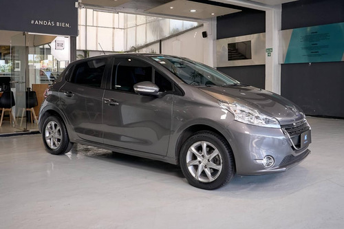 Peugeot 208 1.6 Allure Touchscreen 2015