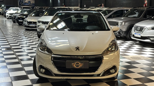 Peugeot 208 1.6 Feline 2017