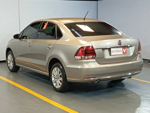 Volkswagen Polo 1.6 Comfortline L/16 2015