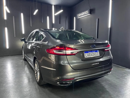 Ford Mondeo 2.0 VIGNALE HIBRIDO L19 2020